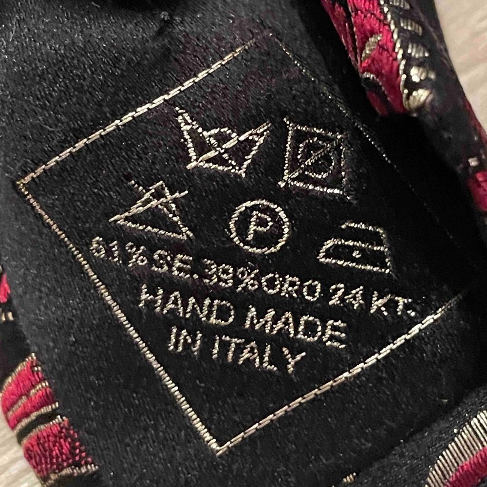 24 Kt Real Gold Neck Tie by Brioni EXTREMELY RARE New never worn